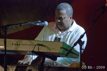 Fal Frett : Jacky Bernard