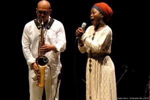 Jacques Schwarz-Bart & Moonlight Benjamin