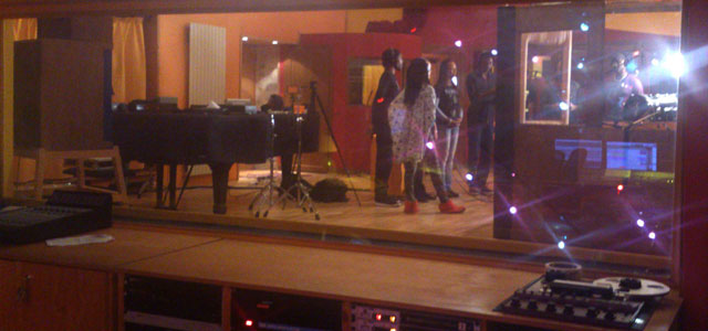 Enregistrement des choeurs - Lisa Simone