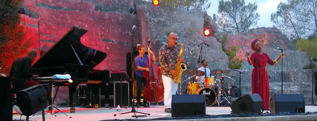 Jacques Schwarz-Bart & Jazz Racine Haïti